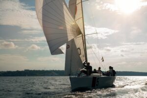 VOILES DES SAINT TROPEZ ESCAPADE D’AZUR